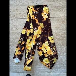 Vtg D'Zio Necktie Men's floral Polyester‎